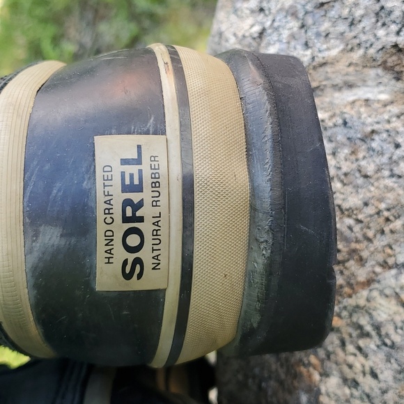 Sorel Caribou Suede Waterproof Winter boots. Men's Size 8 - Picture 10 of 15